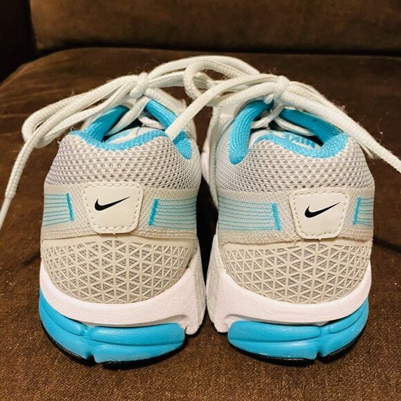 Excellent NIKE Structure 15 Running Shoes Womens 9.5 US 41 EUR Light Grey Turq. - Picture 4 of 11